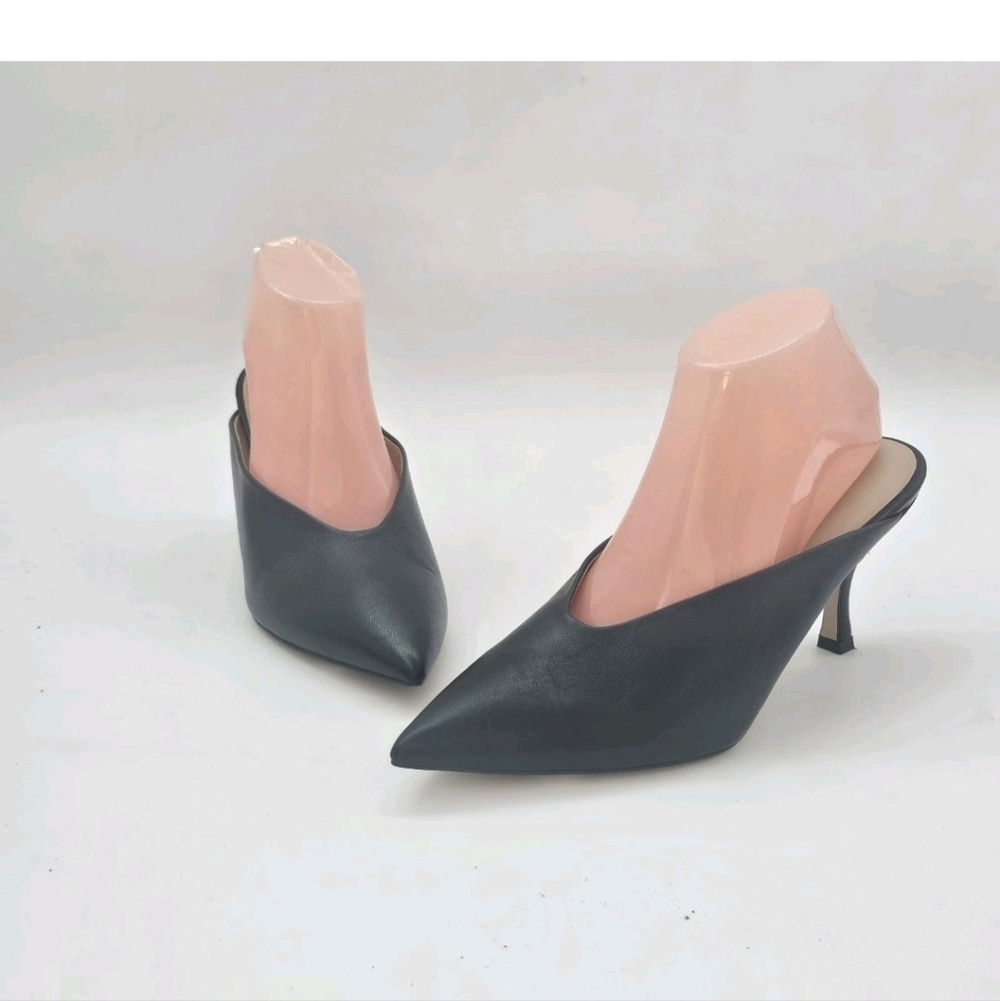 STUART WEITZMAN LEATHER LULA POINTED TOE PUMP IN BLACK 9.5 B MULE - Picture 5 of 14